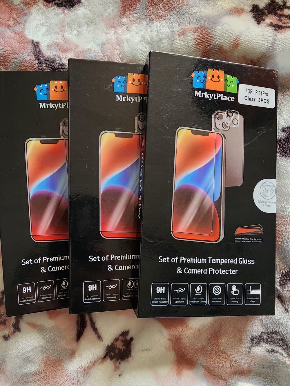 iPhone 14 Pro - Tempered Glass And Camera Protector (Set Of 3)